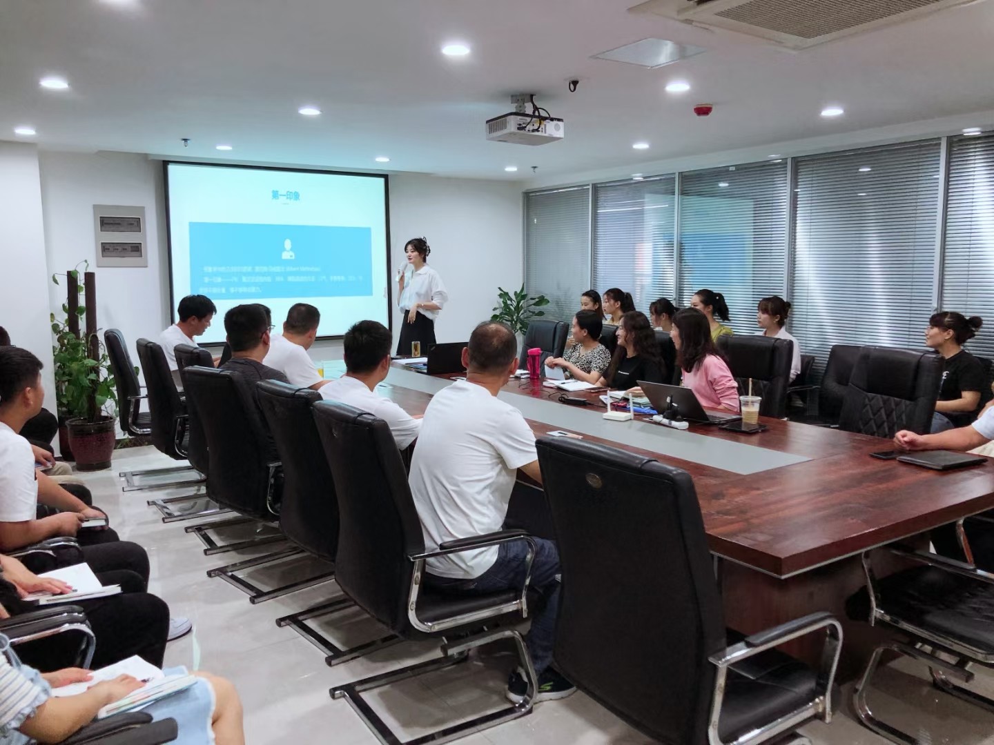 16274591293028.jpg 1.jpg